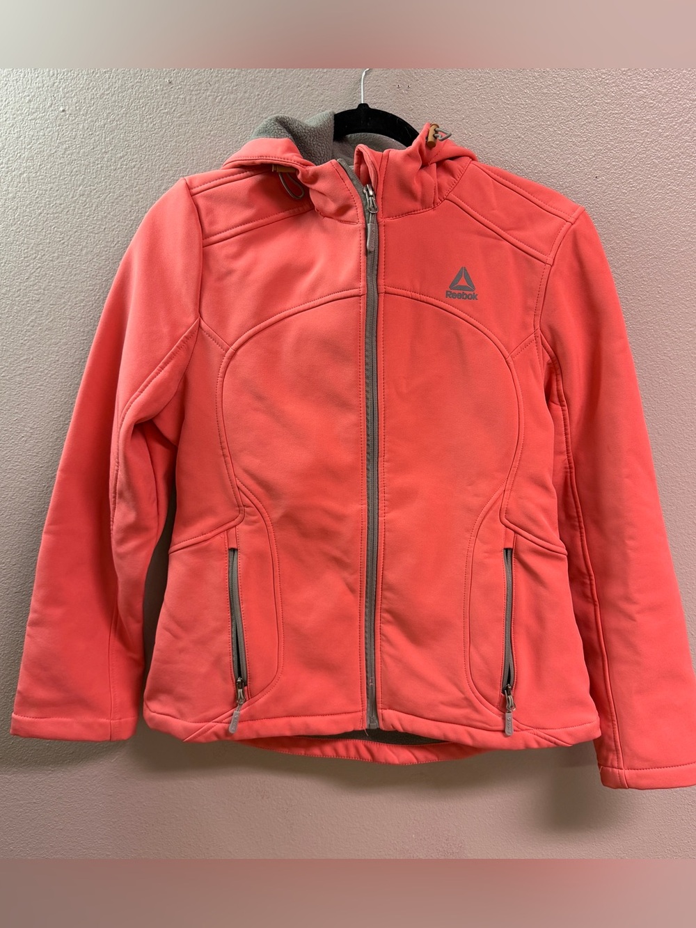 Reebok Women Medium Coral Hooded soft shell Jacket